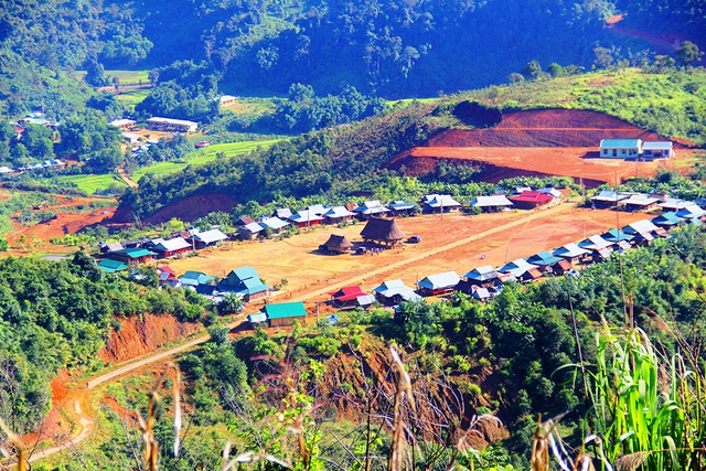 Người Kinh và câu chuyện gắn kết giữa đại ngàn Trường Sơn hùng vĩ - Ảnh 3. Người Kinh và câu chuyện gắn kết giữa đại ngàn Trường Sơn hùng vĩ - Ảnh 3.