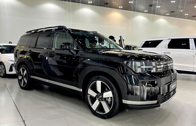 Xe Hàn Quốc đồng loạt giảm giá, nhiều mẫu chạm đáy kỷ lục