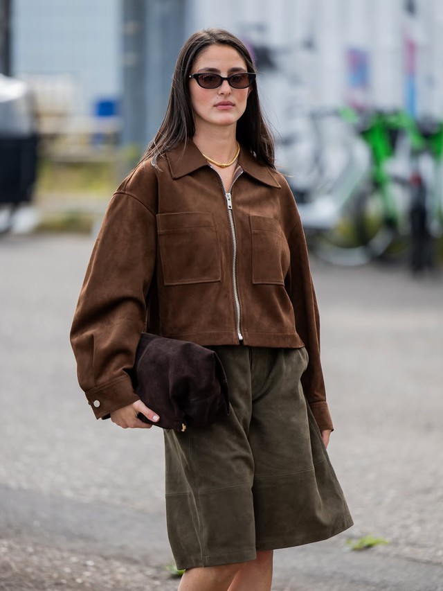 Áo khoác da lộn: mặc sao cho đẹp, phối sao cho chất? Áo khoác da lộn: mặc sao cho đẹp, phối sao cho chất?