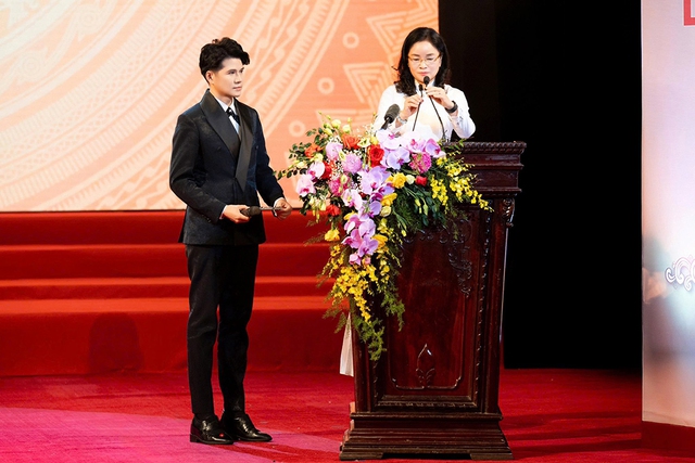 Cụ thể hóa trách nhiệm của người nổi tiếng trong hoạt động quảng cáo- Ảnh 1. Cụ thể hóa trách nhiệm của người nổi tiếng trong hoạt động quảng cáo- Ảnh 1.