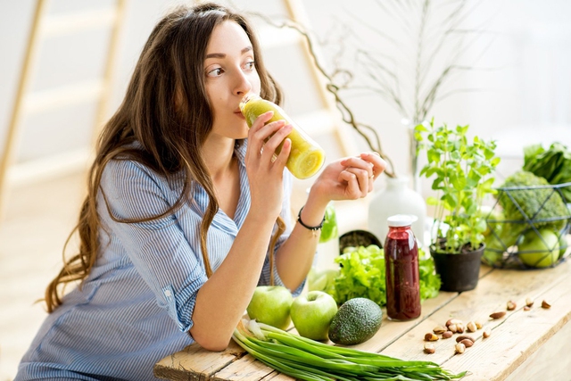 Phụ nữ tuổi 30+ cần phải làm gì ngay để bảo tồn và tăng cường lượng collagen? - Ảnh 3. Phụ nữ tuổi 30+ cần phải làm gì ngay để bảo tồn và tăng cường lượng collagen? - Ảnh 3.