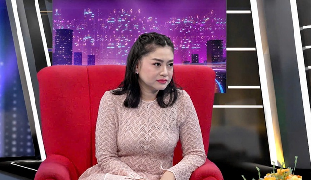 Con gái nói về Kim Tử Long, từng buồn vì không được ba dìu dắt trong nghề - Ảnh 1.