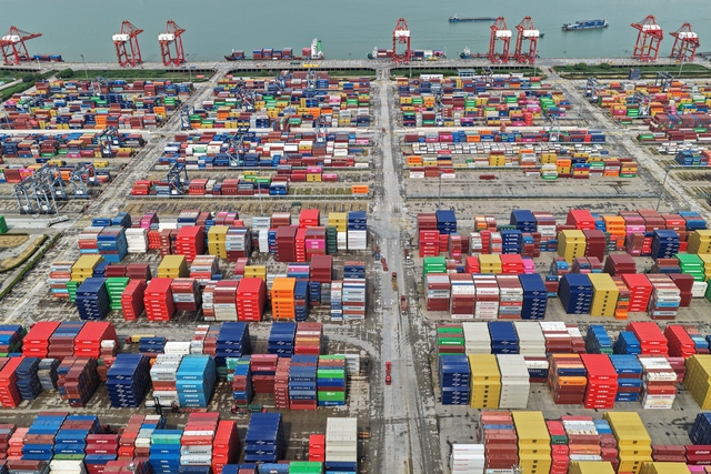 Ông Trump kêu gọi EU áp thuế 100% đối với Trung Quốc, Ấn Độ- Ảnh 1. Ông Trump kêu gọi EU áp thuế 100% đối với Trung Quốc, Ấn Độ- Ảnh 1.