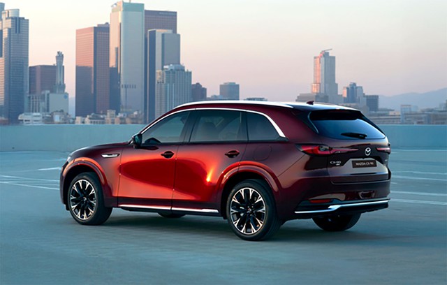 Ch&agrave;o đ&oacute;n năm mới 2026: Sở hữu Mazda với nhiều qu&agrave; tặng hấp dẫn - Ảnh 1.