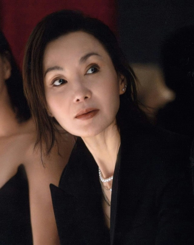 X&ocirc;n xao tin Trương Mạn Ngọc t&aacute;i xuất showbiz sau nhiều năm ở ẩn- Ảnh 2.