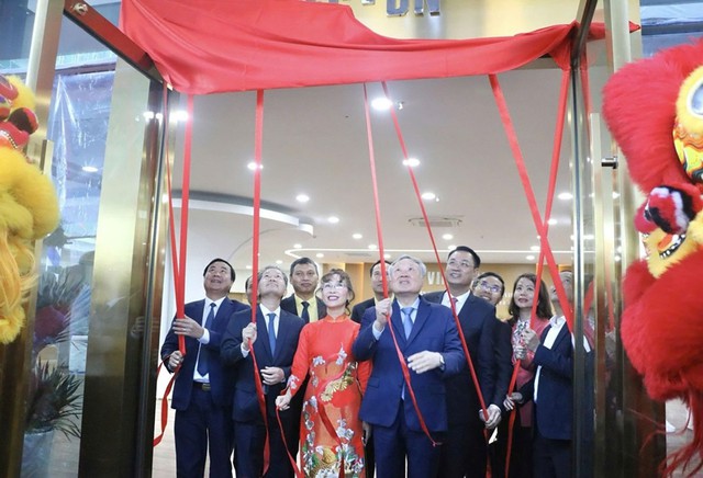 Tiến sĩ Nguyễn Thị Phương Thảo k&ecirc;u gọi nh&agrave; đầu tư to&agrave;n cầu c&ugrave;ng kiến tạo tương lai thịnh vượng tại Đ&agrave; Nẵng- Ảnh 5.