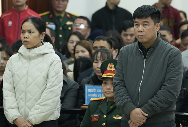 2 cựu thiếu tướng qu&acirc;n đội l&atilde;nh &aacute;n t&ugrave; trong vụ s&acirc;n bay Nha Trang- Ảnh 3.