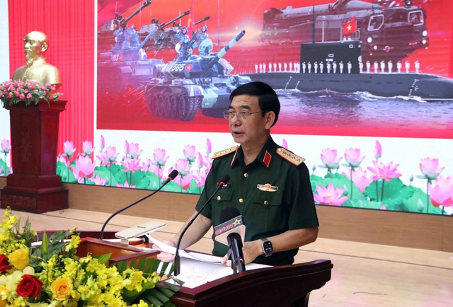 Đại tướng Phan Văn Giang gặp mặt c&aacute;n bộ cao cấp qu&acirc;n đội nghỉ hưu ph&iacute;a nam- Ảnh 2.