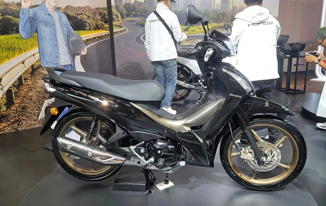 Honda Wave 110 'Made in Thailand' c&oacute; bản n&acirc;ng cấp, th&ecirc;m t&iacute;nh năng tăng tiện &iacute;ch - Ảnh 2.