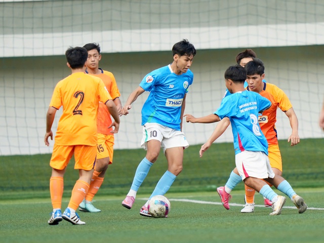 Cựu vương Trường ĐH Sư phạm TDTT TP.HCM thắng rất đậm: M&agrave;n t&aacute;i xuất ấn tượng- Ảnh 3.