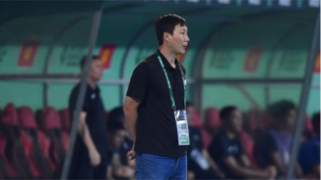 AFC dự đoán HLV Kim Sang-sik sẽ đổi kế hoạch, giúp U.23 Việt Nam có ngôi đầu- Ảnh 1. AFC dự đoán HLV Kim Sang-sik sẽ đổi kế hoạch, giúp U.23 Việt Nam có ngôi đầu- Ảnh 1.