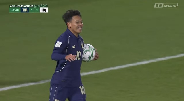 U.23 Th&aacute;i Lan tho&aacute;t thua Iraq trong gang tấc, n&iacute;u giữ hy vọng mong manh v&agrave;o tứ kết- Ảnh 4.