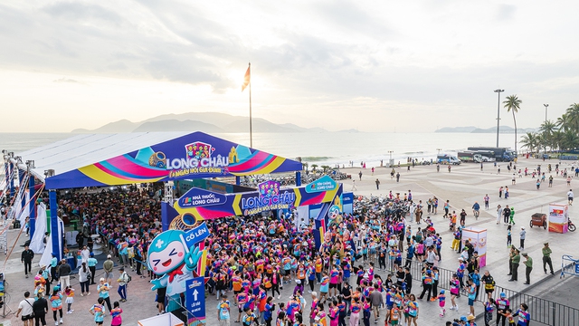 Lần đầu ti&ecirc;n tại Nha Trang: Long Ch&acirc;u tổ chức giải đi bộ đồng h&agrave;nh d&agrave;nh cho gia đ&igrave;nh ba thế hệ- Ảnh 1.