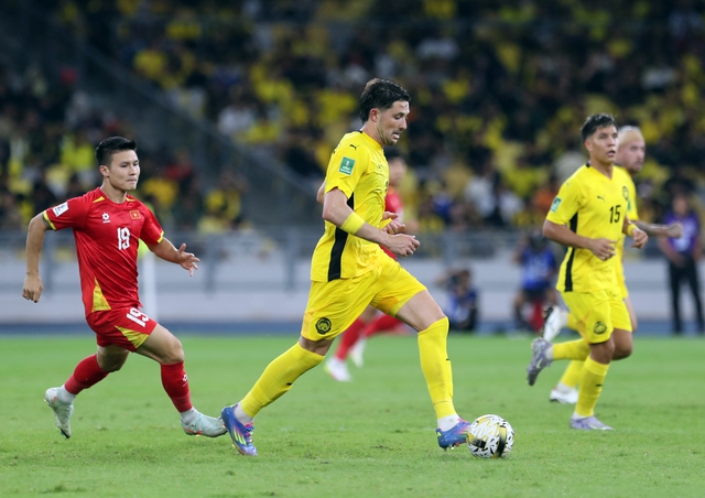 ‘Kể cả Ban Chấp hành FAM từ chức, FIFA cũng sẽ không thay đổi án phạt nặng’- Ảnh 2.