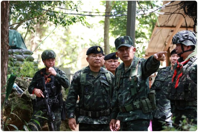 Th&aacute;i Lan c&ocirc;ng bố biện ph&aacute;p li&ecirc;n quan bi&ecirc;n giới, Thủ tướng Campuchia ra tuy&ecirc;n bố - Ảnh 1.