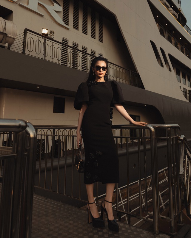 Lên đồ dự tiệc ngày cuối năm cùng 3 gam màu ai cũng mặc - Ảnh 5.