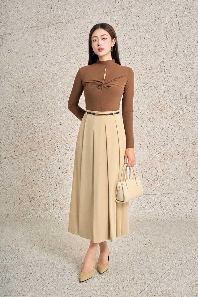 Diện trang phục sắc nâu sang trọng không cần phô trương - Ảnh 7.