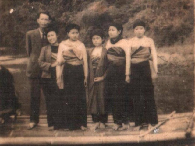 - Ảnh 1. - Ảnh 1.