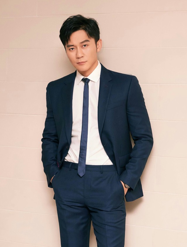 Huỳnh T&ocirc;ng Trạch v&agrave; top 3 qu&yacute; &ocirc;ng độc th&acirc;n hấp dẫn nhất của Cbiz - Ảnh 6.