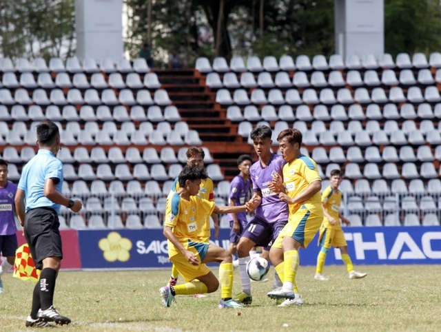 Những cuộc ‘chạm trán duyên nợ’ tại Tây Nam bộ giải bóng đá TNSV THACO cup 2026- Ảnh 5. Những cuộc ‘chạm trán duyên nợ’ tại Tây Nam bộ giải bóng đá TNSV THACO cup 2026- Ảnh 5.