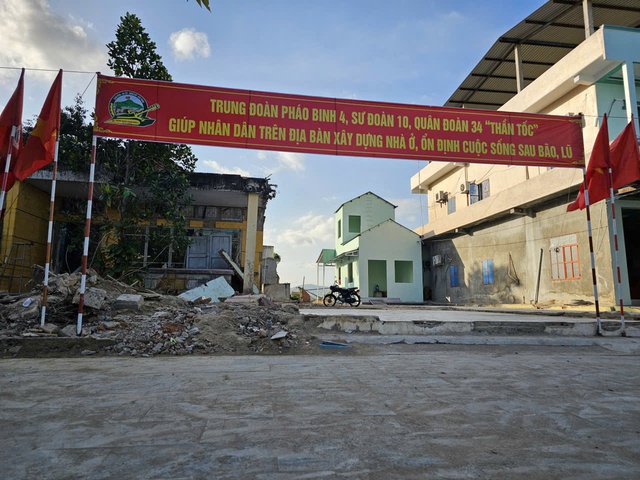 Đắk Lắk quyết t&acirc;m b&agrave;n giao 606 nh&agrave; tr&aacute;nh lũ cho người d&acirc;n - Ảnh 1.