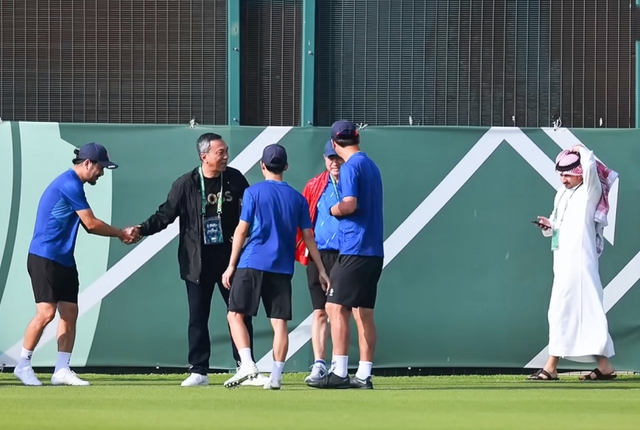 U.23 Việt Nam gặp bất lợi trước trận sống c&ograve;n đấu Ả Rập X&ecirc; &Uacute;t, Chủ tịch VFF động vi&ecirc;n - Ảnh 2.