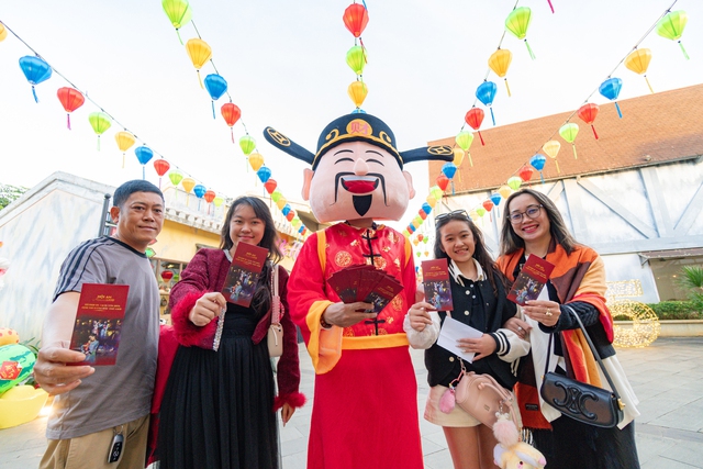 Thắp s&aacute;ng văn h&oacute;a Việt bằng ng&ocirc;n ngữ &aacute;nh s&aacute;ng v&agrave; c&ocirc;ng nghệ- Ảnh 3.