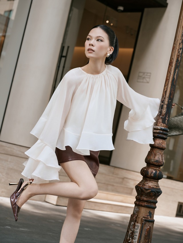 'Cân' đẹp mọi phong cách cùng những kiểu áo trẻ trung, cá tính- Ảnh 3.