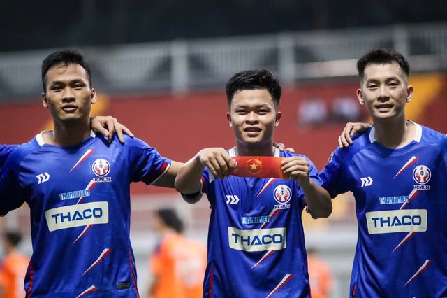 Trường ĐH Công nghệ Kỹ thuật TP.HCM vs Trường ĐH Quốc tế Hồng Bàng: Phải thắng! - Ảnh 1. Trường ĐH Công nghệ Kỹ thuật TP.HCM 3-1 Trường ĐH Quốc tế Hồng Bàng: Thắng áp đảo - Ảnh 1.