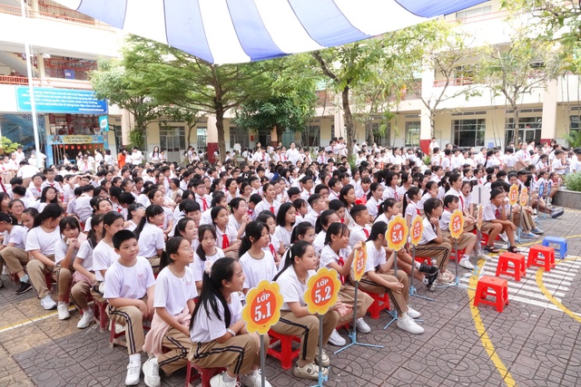 Học sinh tiểu học Cần Thơ th&iacute;ch th&uacute; trải nghiệm văn h&oacute;a H&agrave;n Quốc - Ảnh 1.