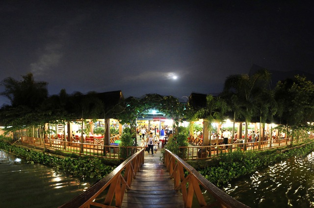 Ông chủ nhà hàng Bình Xuyên viết tâm thư trước ngày đóng cửa vĩnh viễn - Ảnh 1.