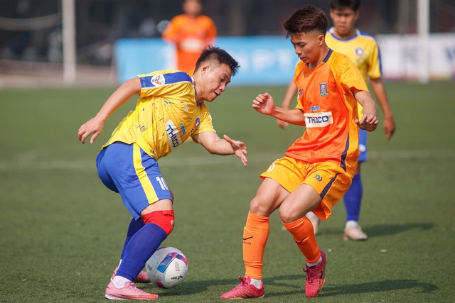 Trường ĐH Sư phạm TDTT H&agrave; Nội 4-1 Trường ĐH C&ocirc;ng nghệ Đ&ocirc;ng &Aacute;: Đoạn kết đẹp - Ảnh 2.