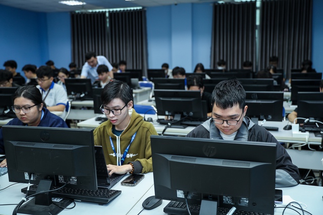 Trình độ ĐH , thạc sĩ , tiến sĩ: Điều chỉnh tín chỉ theo quy định mới - Ảnh 1.