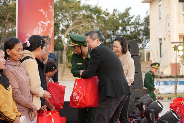 SABECO mang phong vị tết đến to&agrave;n quốc, khởi động tại l&agrave;ng biển H&ograve;a Hiệp, Đắk Lắk - Ảnh 3.