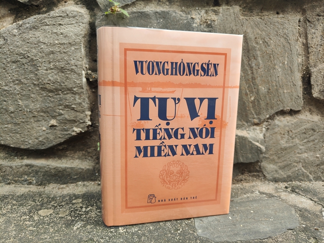 Khám phá Tự vị tiếng nói miền Nam của Vương Hồng Sển sau 40 năm nghiên cứu - Ảnh 1. Khám phá Tự vị tiếng nói miền Nam của Vương Hồng Sển sau 40 năm nghiên cứu - Ảnh 1.