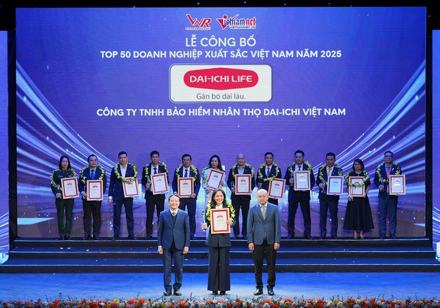Dai-ichi Life Việt Nam đạt &lsquo;Top 500 Doanh nghiệp lớn nhất Việt Nam&rsquo; 10 năm li&ecirc;n tiếp  - Ảnh 2.