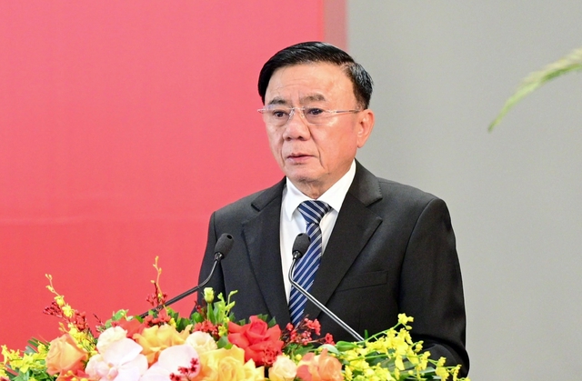 Ban Bí thư: Xử lý dứt điểm sai phạm tồn tại trong công tác cán bộ - Ảnh 1.