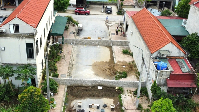 Vụ x&acirc;y tường chắn ngang đường ở Nga Sơn: Đồng &yacute; đền b&ugrave; đất cho d&acirc;n - Ảnh 1.