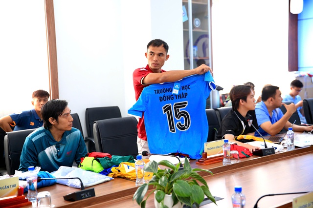 TNSV THACO cup 2026 lan tỏa th&ocirc;ng điệp &lsquo;3 đẹp&rsquo; tr&ecirc;n đất sen hồng- Ảnh 4.