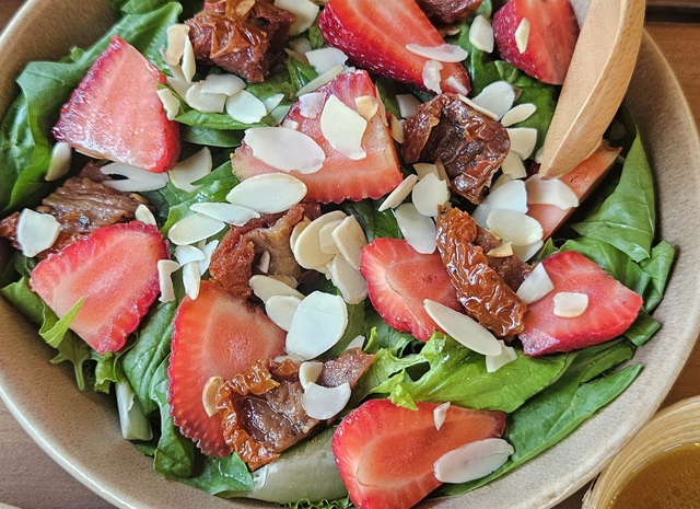 - Ảnh 2. - Ảnh 2.