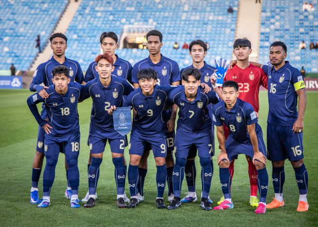 B&aacute;o ch&iacute; Th&aacute;i Lan ấm l&ograve;ng khi truyền th&ocirc;ng Việt Nam nhận định 'voi chiến' vẫn c&ograve;n cơ hội v&agrave;o tứ kết- Ảnh 3.