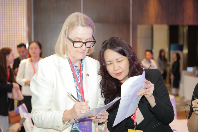 B&igrave;nh đẳng giới kh&ocirc;ng phải l&agrave; ưu &aacute;i, gỡ bỏ r&agrave;o cản để nh&acirc;n t&agrave;i cống hiến- Ảnh 2.