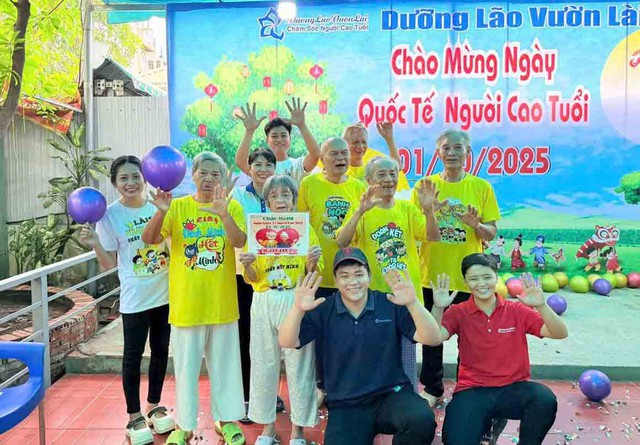 Người gi&agrave; v&agrave; dưỡng l&atilde;o: Ngăn ngừa bạo h&agrave;nh - Ảnh 1.