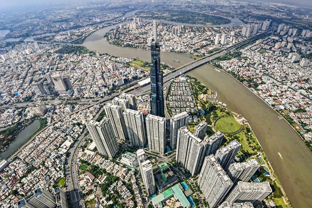 4 điểm nghẽn k&igrave;m h&atilde;m tăng trưởng của TP.HCM- Ảnh 1.