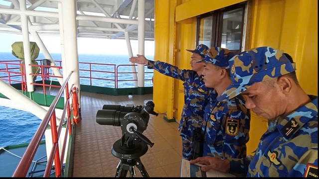 C&aacute;n bộ, chiến sĩ DK1 giữa biển khơi hướng về Đại hội XIV của Đảng- Ảnh 3.