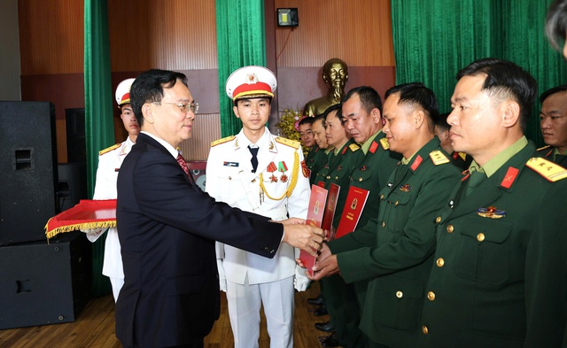 L&acirc;m Đồng bổ nhiệm Chỉ huy trưởng Ban CHQS tại 124 x&atilde;, phường, đặc khu - Ảnh 3.