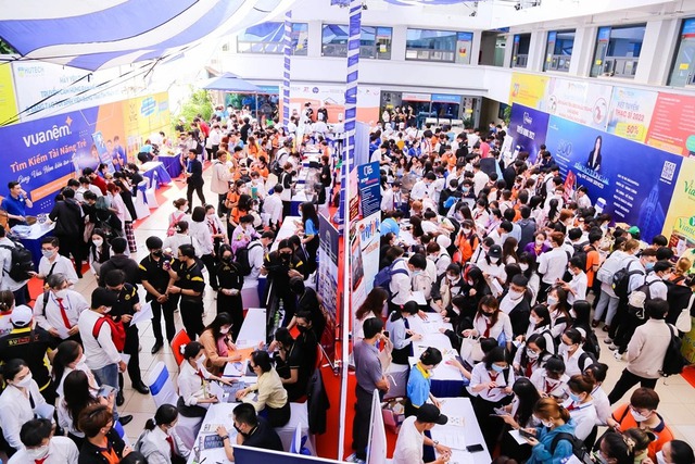  Giải b&agrave;i to&aacute;n 'nh&acirc;n lực v&agrave;ng' thất nghiệp: Kết nối cung - cầu tr&ecirc;n thị trường lao động- Ảnh 1.
