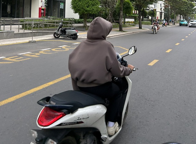 Sáng lạnh, trưa nắng gắt: Vì sao cơ thể dễ ‘đuối sức’ trong những ngày chênh nhiệt?- Ảnh 2.