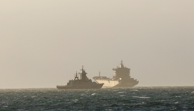 Nam Phi điều tra vai tr&ograve; của Iran trong cuộc tập trận BRICS gần Cape Town - Ảnh 2.