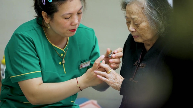 Nương tựa người dưng: Chăm sóc người cao tuổi tại viện dưỡng lão - Ảnh 2. Nương tựa người dưng: Chăm sóc người cao tuổi tại viện dưỡng lão - Ảnh 2.